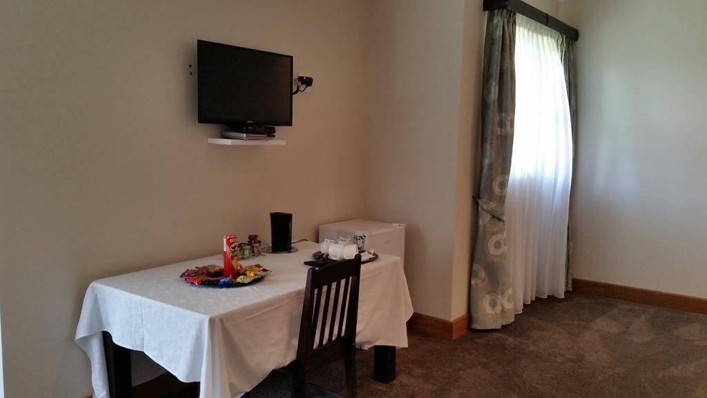6 On Acacia Bed & Breakfast Johannesburg Room photo